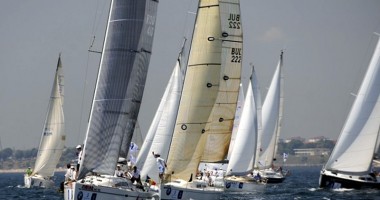 Stire din Sport : Regata "Poseidon" debutează, mâine, la Mangalia