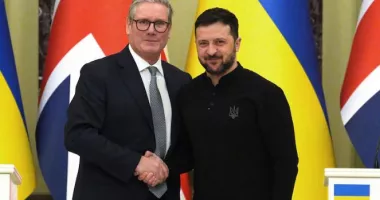 Stire din Actualitate : Regatul Unit va purta discuții cu UE pentru a se alătura împrumutului de 90 de miliarde de euro pentru Ucraina