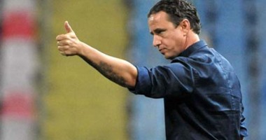 Reghecampf rămâne la Steaua încă un sezon