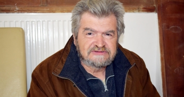 Stire din Cultură-Educație : "Copilul trebuie să plece fericit  de la teatru, nu cu lacrimi în ochi"
