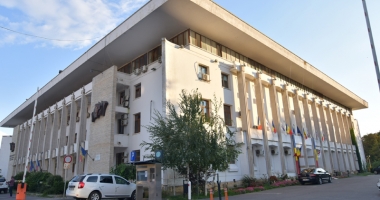 Stire din Politică-Administrație : Primăria Constanța a simplificat procedura de autorizare a operatorilor economici