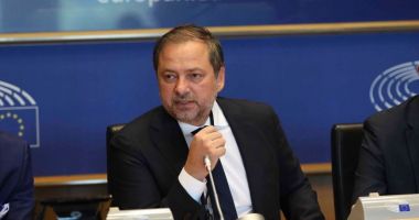 Stire din Economie : UE a elaborat reguli noi pentru sănătatea animalelor