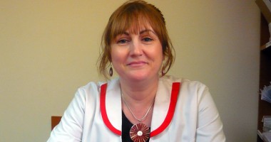 Stire din Sănătate : Remedii din plante pentru durerile de oase și articulații