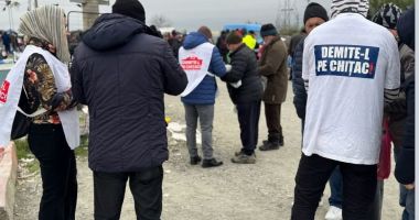 Stire din Politică-Administrație : Senatorul Remus Negoi: „Continuăm să strângem semnături pentru demiterea primarului Vergil Chiţac”