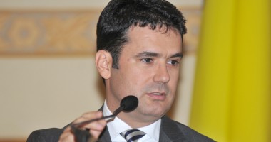 Stire din Cultură-Educație : De ce revine ministrul Remus Pricopie la Constanța