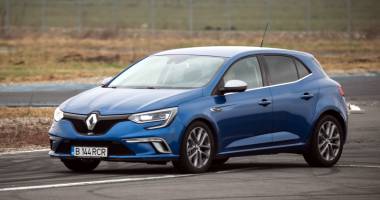 Renault Megane a ajuns la cea de-a 4-a generație! Modelul oferă în premieră sistemul 4Control - 4