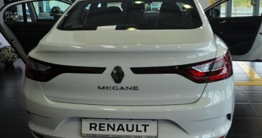 Noul model Megane Sedan a ajuns la Constanța. Pachet de tehnologii unice pentru confort și siguranță - 2