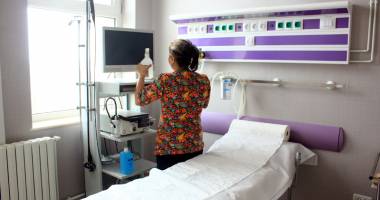 Stire din Sănătate : Pediatria din Spitalul Județean, renovată complet. În ce condiții vor fi tratați copiii bolnavi