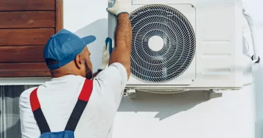 Stire din Social : Val de scumpiri la energie. Facturile românilor vor crește după Paște