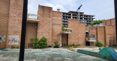 Afaceri pe chituci, dar şi investiţii de milioane! Reportaj în Mamaia, staţiunea transformată în cartier - 7