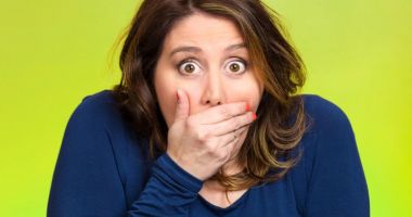 Stire din Sănătate : Tratați problemele respiratorii cu morcovi și miere