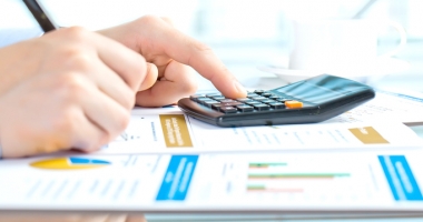 Stire din Economie : Luna trecută  Restanțele firmelor și cele ale populației la bănci au scăzut cu peste 18%