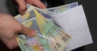 Stire din Social : Cât timp poate fi reținută pensia  la oficiul poștal