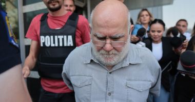 Stire din Eveniment : Alfred Bulai reținut de anchetatori în dosarul abuzurilor sexuale asupra unor studente!