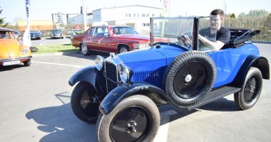 "Retrocars on fire", eveniment organizat în premieră la poligonul ZIP Escort - 2