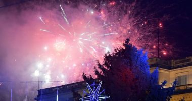 Stire din Social : PROGNOZA METEO pe două săptămâni. Vreme schimbătoare până la Bobotează. Ce se anunță de Revelion