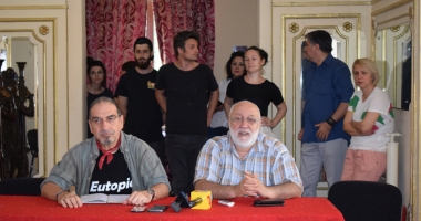 Stire din Cultură-Educație : Revolta artiștilor constănțeni. "Nu suntem actori de mâna a doua"