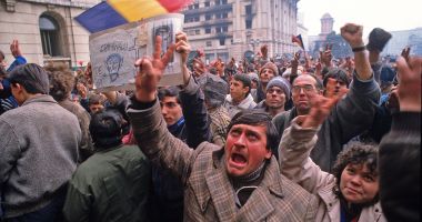 DOCUMENTAR  - 34 de ani de la Revoluţia Română din 1989 - 5