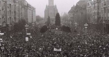 Stire din Cultură-Educație : 35 de ani de la căderea comunismului: Evenimentele din 16-20 decembrie 1989 de la Timişoara