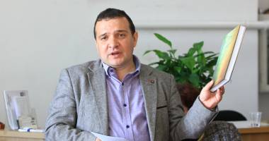 Stire din Cultură-Educație : "Rezistența Bisericii sub totalitarismul comunist"