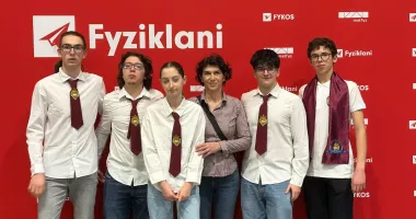 Stire din Cultură-Educație : Un alt rezultat remarcabil al mirciștilor pasionați de fizică