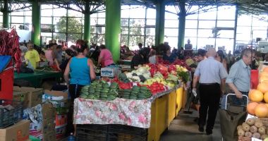 Stire din Economie : Rezultatele controalelor din piețe și târguri infirmă zvonurile alarmiste lansate de Liviu Dragnea