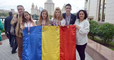 Stire din Cultură-Educație : Costin Dobrin - mircistul de aur