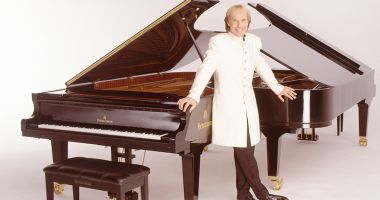 Stire din Monden : Richard Clayderman, mega-spectacol alături de Dan Puric