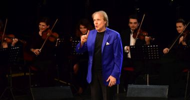 Stire din Cultură-Educație : GALERIE FOTO / Richard Clayderman,  show excepțional  la Constanța