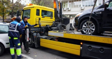 Stire din Eveniment : Mașinile parcate ilegal vor putea fi din nou ridicate