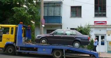 Stire din Politică-Administrație : Mașinile ar putea fi ridicate numai ca măsură excepțională