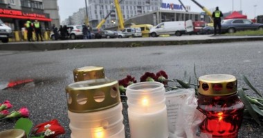 Stire din Actualitate : Letonii își plâng morții după catastrofa  de la Riga