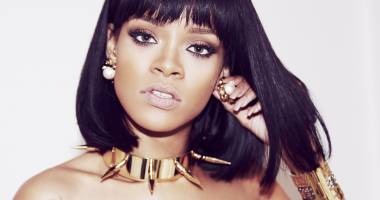 Stire din Monden : Rihanna, implicată într-un scandal de proporții!