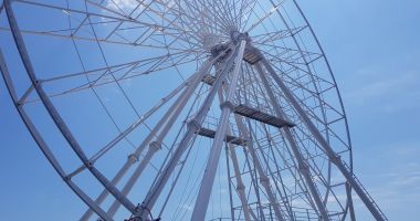 Galerie foto. Cum arată roata de pe faleza Constanței - 4