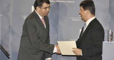Stire din Politică-Administrație : Ministrul Justiției ar putea fi numit în funcție luni