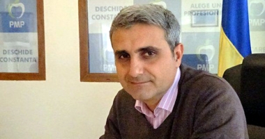 Stire din Politică-Administrație : Ministrul Culturii, interpelat de deputatul Robert Turcescu pe tema grădinilor de vară de pe litoral