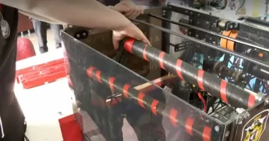 Stire din Cultură-Educație : Performanță istorică pentru elevi români. Calificare la mondialul de robotică din SUA