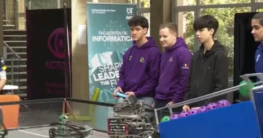 Stire din Cultură-Educație : Echipa de robotică CSH Timișoara duce România la Campionatul Mondial din Texas, într-o competiție de top mondial