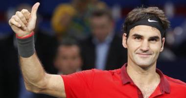 Stire din Sport : Tenis / Federer s-a calificat în turul 2 la Dubai