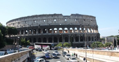 Stire din Actualitate : Măsuri pentru reducerea cheltuielilor publice, în Italia