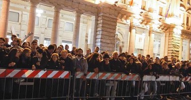 ROMA: Silvio Berlusconi a demisionat, italienii sărbătoresc / GALERIE FOTO - 4