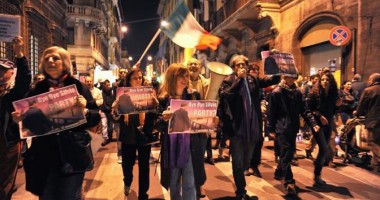 ROMA: Silvio Berlusconi a demisionat, italienii sărbătoresc / GALERIE FOTO - 5