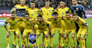 Stire din Sport : Meciul România - Finlanda, din preliminariile Euro-2016, se va disputa cu porțile închise