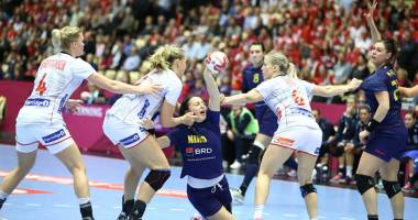 Stire din Sport : GALERIE FOTO. Naționala de Handbal a României va lupta pentru bronzul mondial