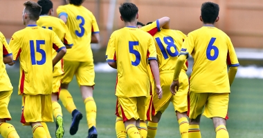 Stire din Sport : Trei jucători ai Academiei "Gheorghe Hagi", convocați la naționala U16 a României