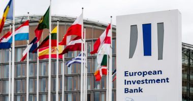 Stire din Economie : România solicită 4 miliarde de euro pentru investiții în sănătate și transport