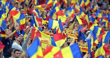 Stire din Sport : Biletele la România-Grecia, epuizate în cinci zile, pe internet!