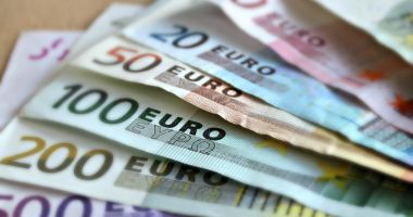 Stire din Economie : România a primit o nouă tranșă, de 1,9 miliarde de euro, din PNRR
