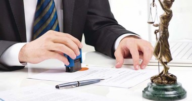 Stire din Economie : România datornicilor  și a executărilor silite