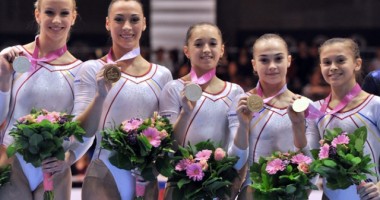 GIMNASTELE DE AUR s-au întors în România
